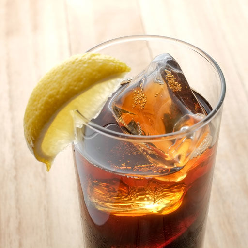 Rum & Cola Cocktail Recipe